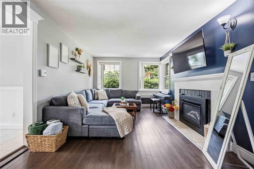 751 Ross Avenue — photo 18 of 40