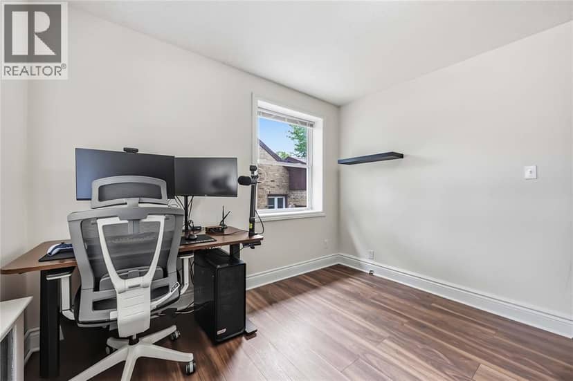 751 Ross Avenue — photo 28 of 40