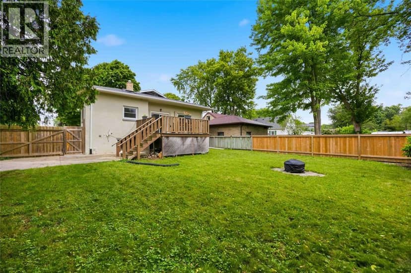 751 Ross Avenue — photo 7 of 40