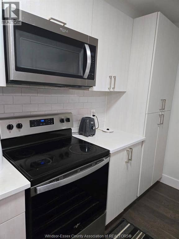 2550 SANDWICH WEST PARKWAY Unit# 108 — photo 7 of 19