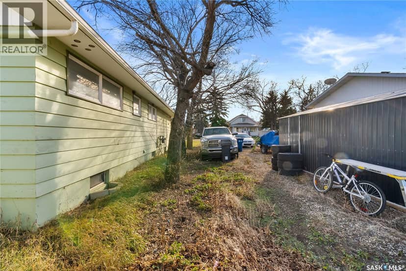 416 Souris AVENUE — photo 31 of 34