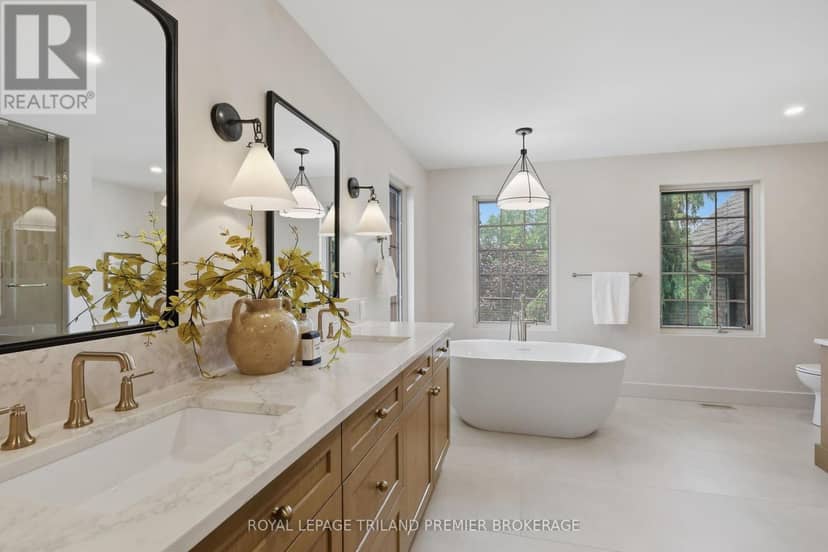 23 Jack Poole Drive — photo 18 of 40