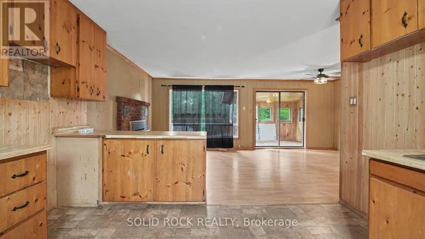 1372 Village Road — photo 11 of 40