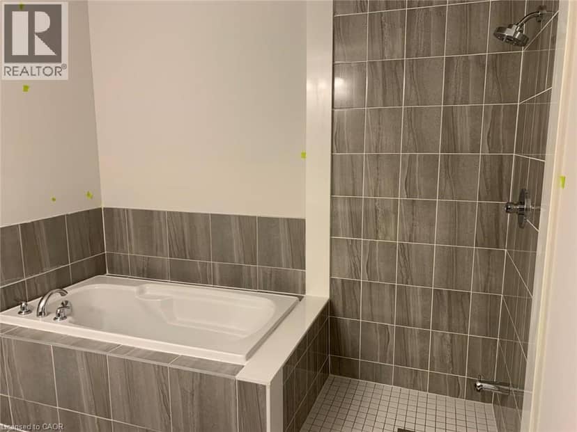 585 COLBORNE Street E Unit# 109 — photo 11 of 16