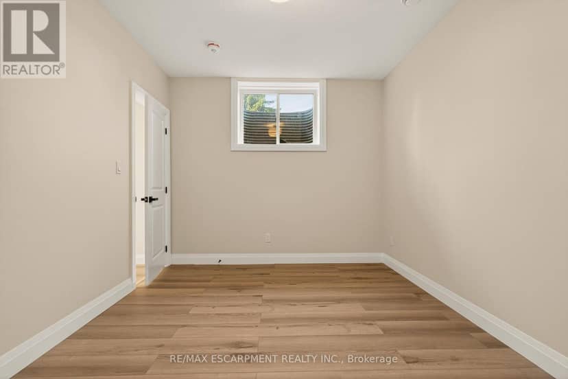108 St. Michael's Street — photo 12 of 32