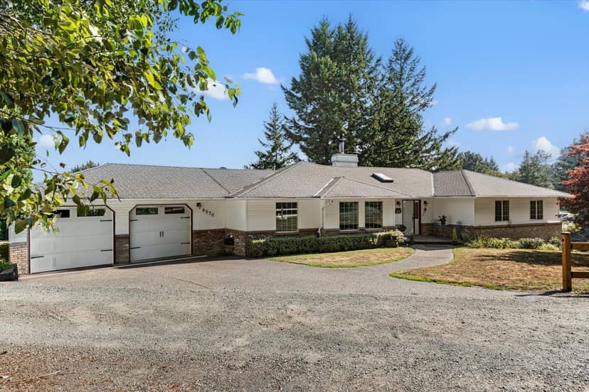 8570 PRIMROSE DRIVE, Chilliwack Mountain, Chilliwack