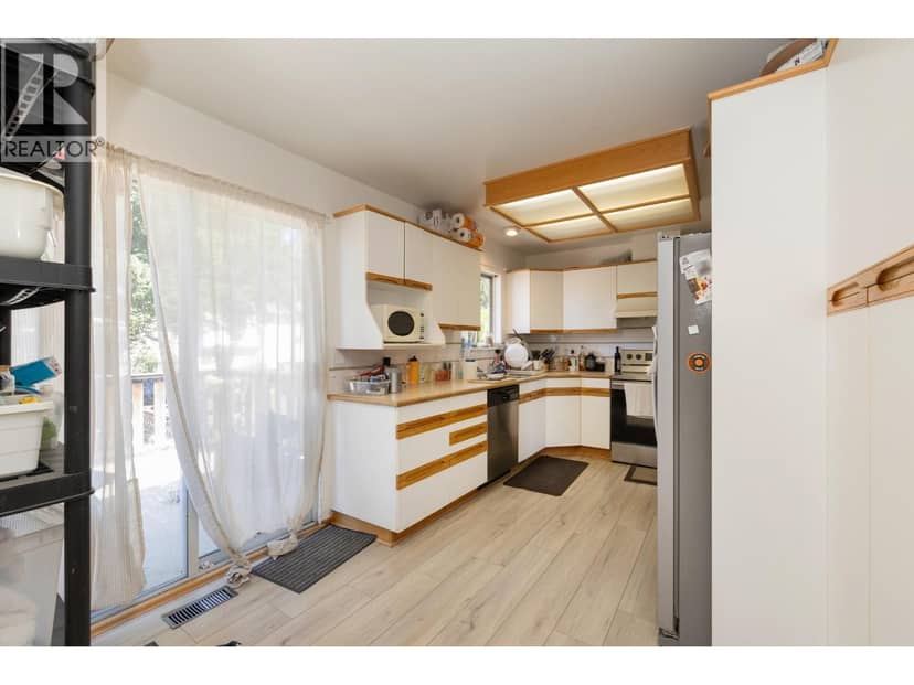 1189 BRISBANE AVENUE, Coquitlam, photo 8