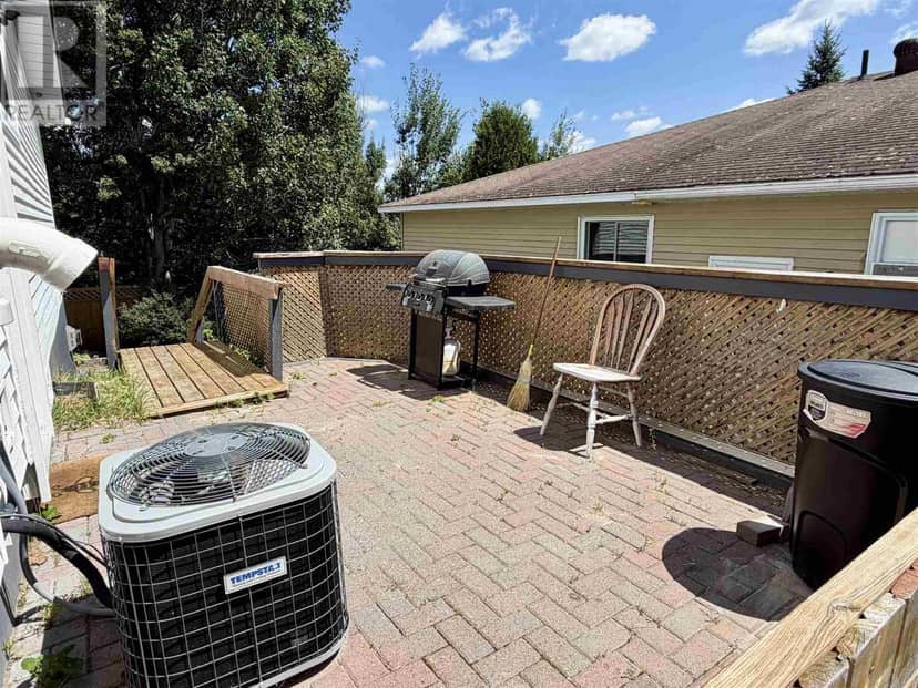 136 Frobel DR — photo 36 of 38