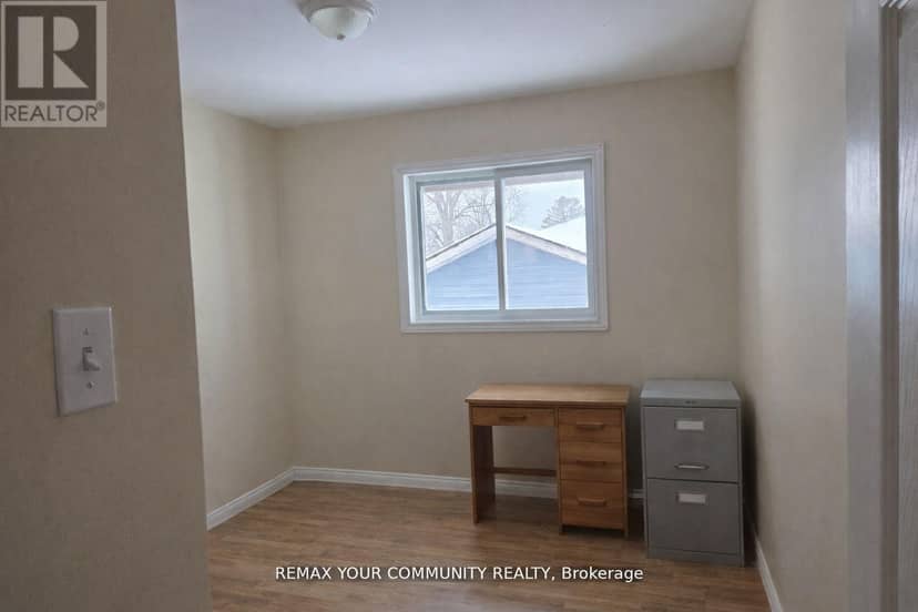 3414 Lee Avenue — photo 8 of 16