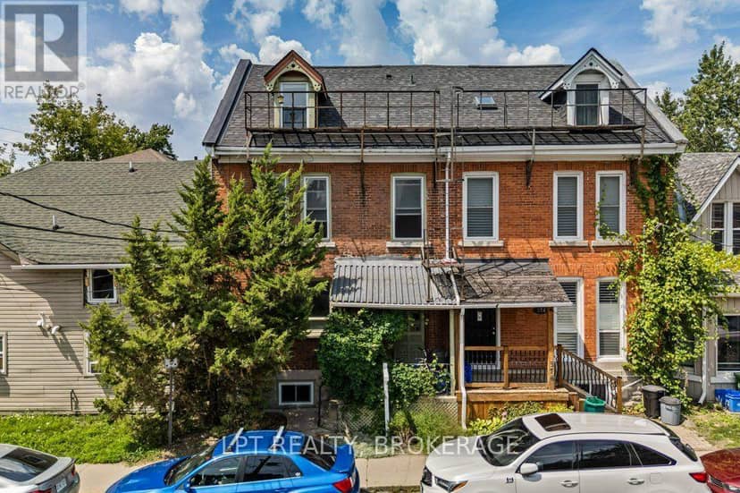 374 Barrie Street — photo 1 of 40