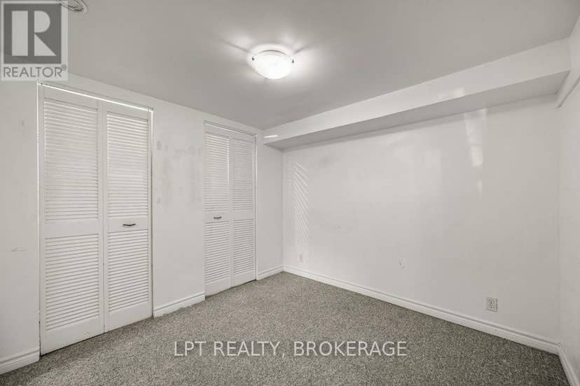 374 Barrie Street — photo 17 of 40