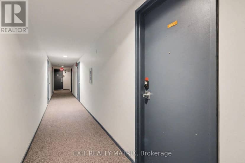 203 C - 2044 Arrowsmith Drive — photo 3 of 26