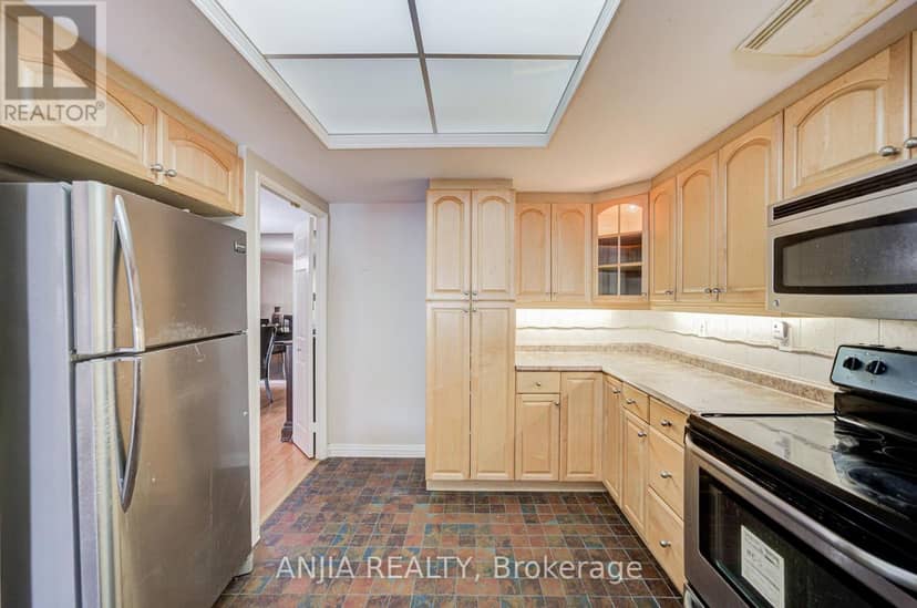 401 - 255 Bamburgh Circle — photo 20 of 40