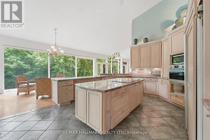 18381 McCowan Road — photo 10 of 40