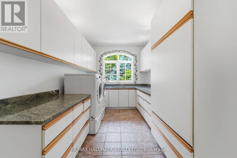 18381 McCowan Road — photo 16 of 40