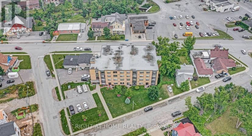 402 - 41 Ash Street — photo 14 of 14