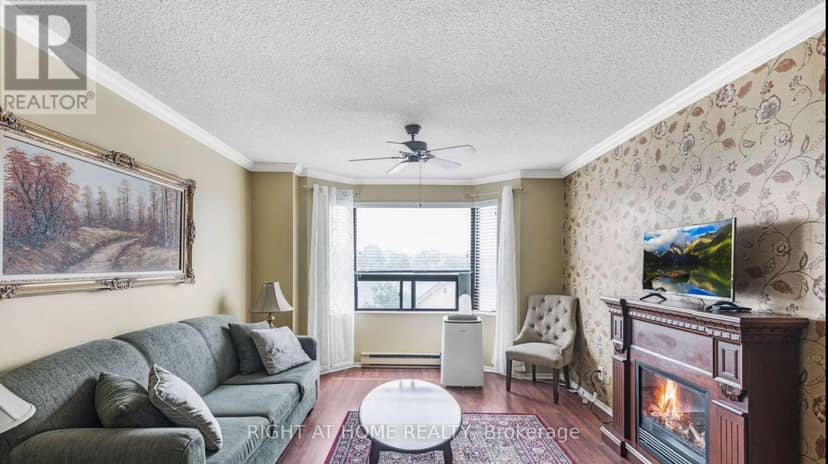 402 - 41 Ash Street, Uxbridge, photo 5