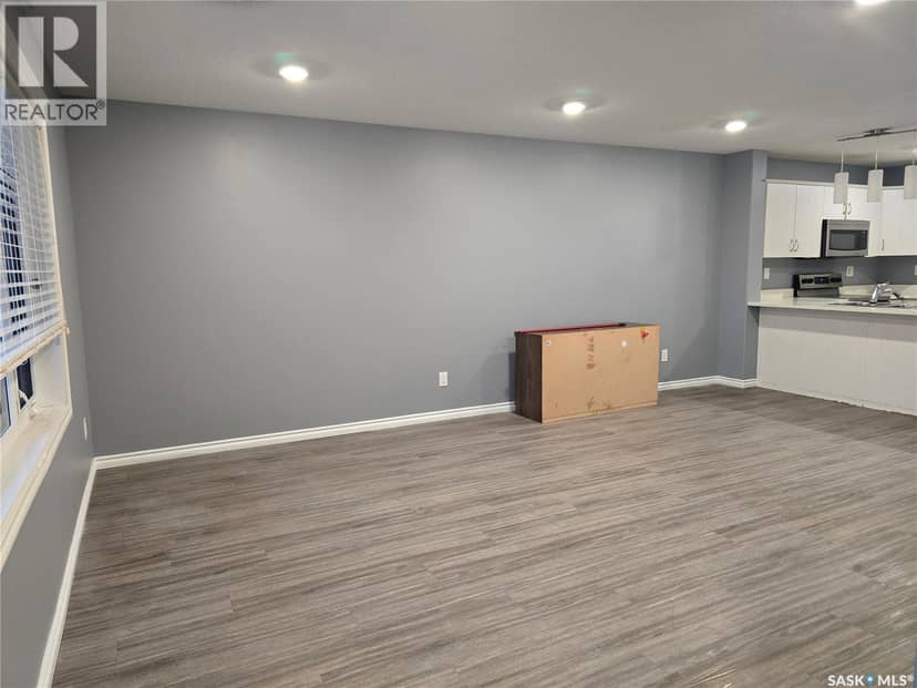510 110 Akhtar BEND — photo 3 of 15
