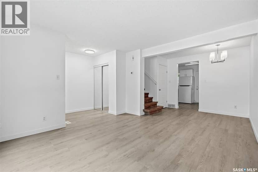 9 1128 McKercher Drive — photo 10 of 33