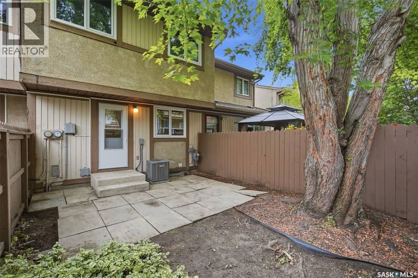 9 1128 McKercher Drive — photo 31 of 33