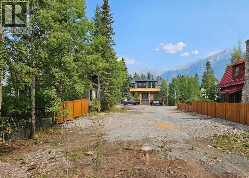 913 15 Street, Canmore, photo 2
