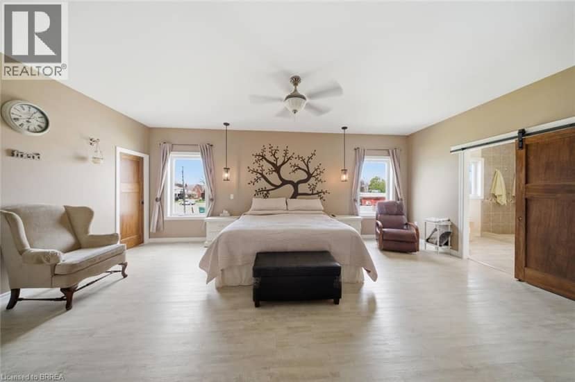5 ECHO VILLA Avenue — photo 23 of 40