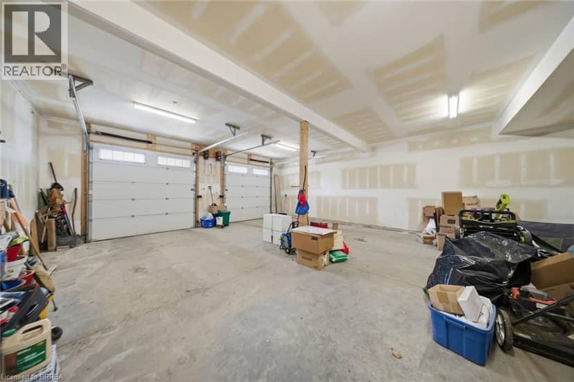 5 ECHO VILLA Avenue — photo 33 of 40