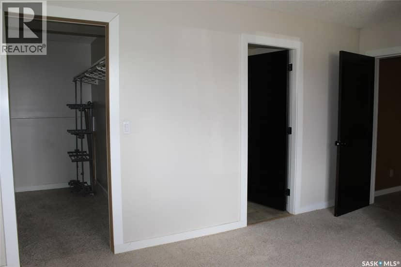 581 3rd STREET W — photo 25 of 26