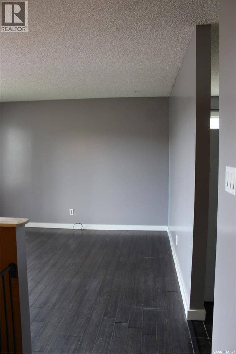 581 3rd STREET W, Shaunavon, photo 8