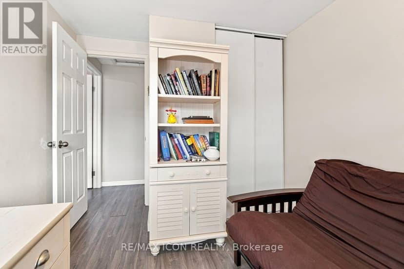 116 - 690 Little Grey Street — photo 25 of 33