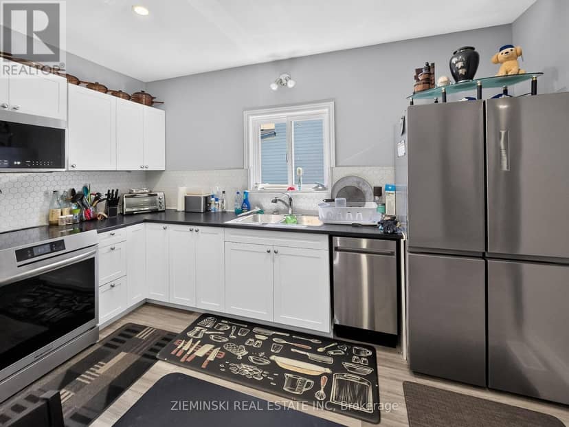 137 Cambridge Avenue, Iroquois Falls, photo 8