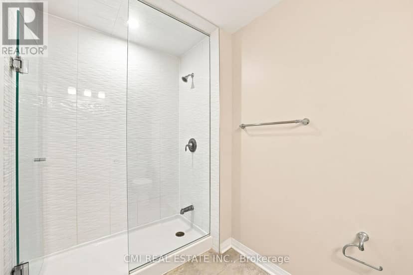 312 - 470 Gordon Krantz Avenue — photo 26 of 31