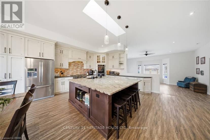 5 Echo Villa Avenue — photo 14 of 40