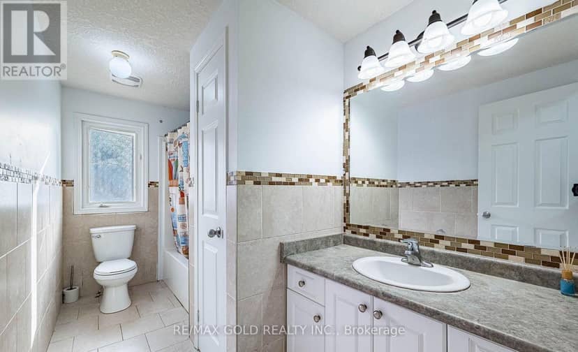 5A - 50 Howe Drive — photo 21 of 26