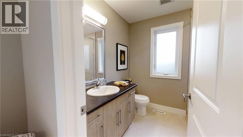 2092 EVANS Boulevard — photo 8 of 14