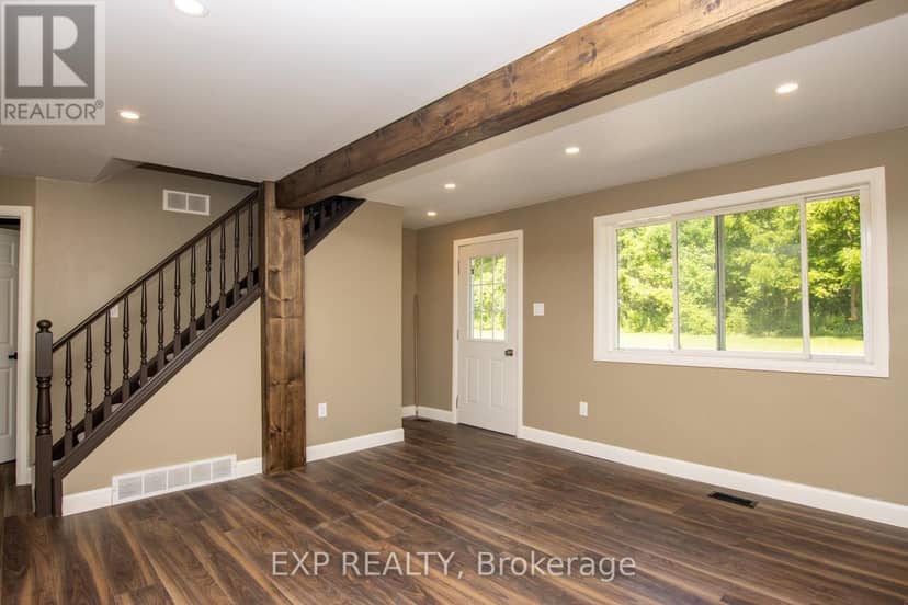 190 Munroe Street — photo 10 of 39