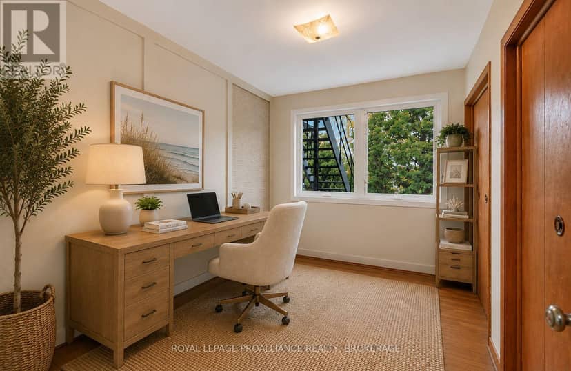 209 Fairway Hill Crescent — photo 30 of 40