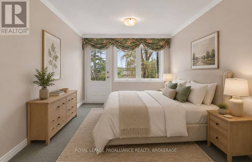 209 Fairway Hill Crescent — photo 36 of 40