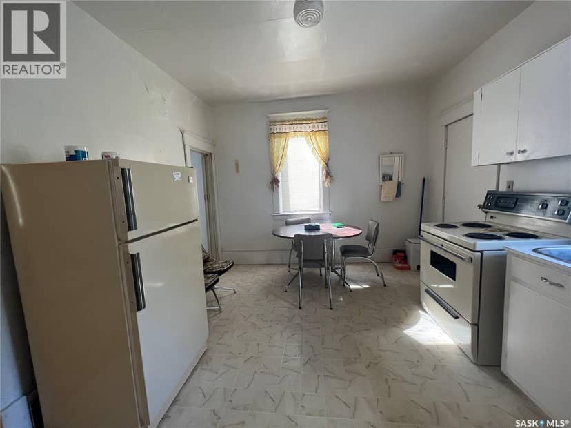 311 7th AVENUE E, Assiniboia, photo 7