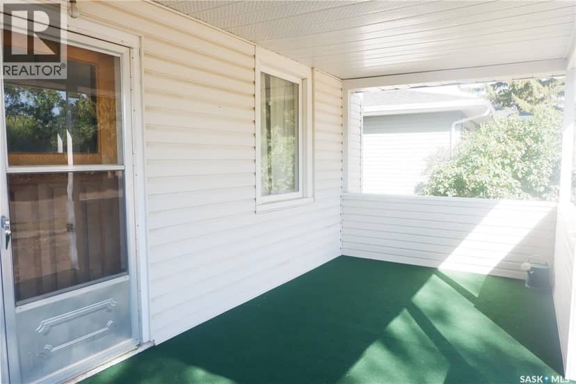 311 7th AVENUE E, Assiniboia, photo 3