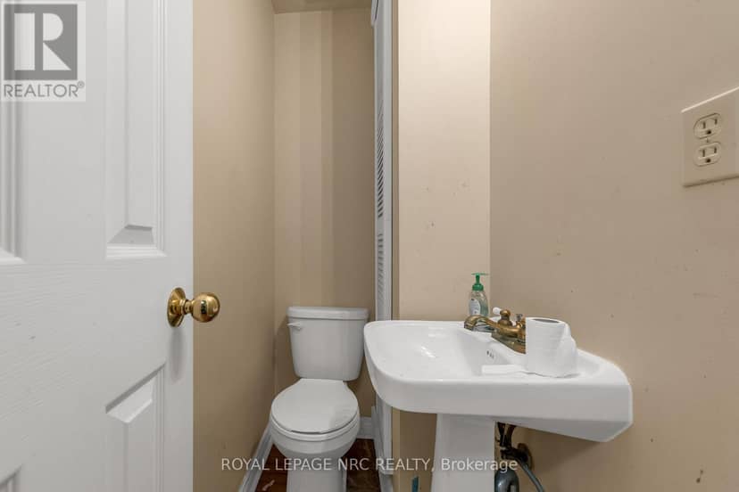 192 Burgar Street — photo 12 of 20