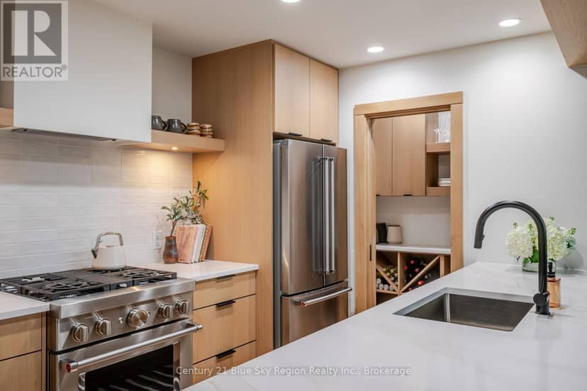 466 Ouellette Road — photo 13 of 40