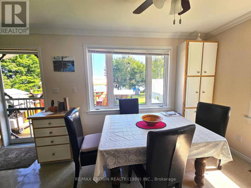 47 Sandy Point Road — photo 7 of 40