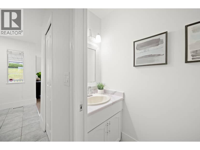 115 WARRICK STREET, Coquitlam, photo 3