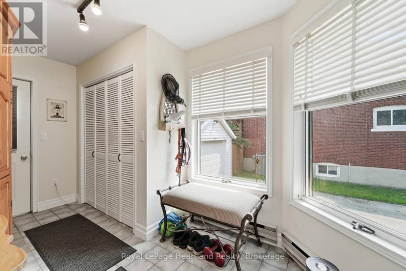 187 Cameron Street — photo 16 of 40