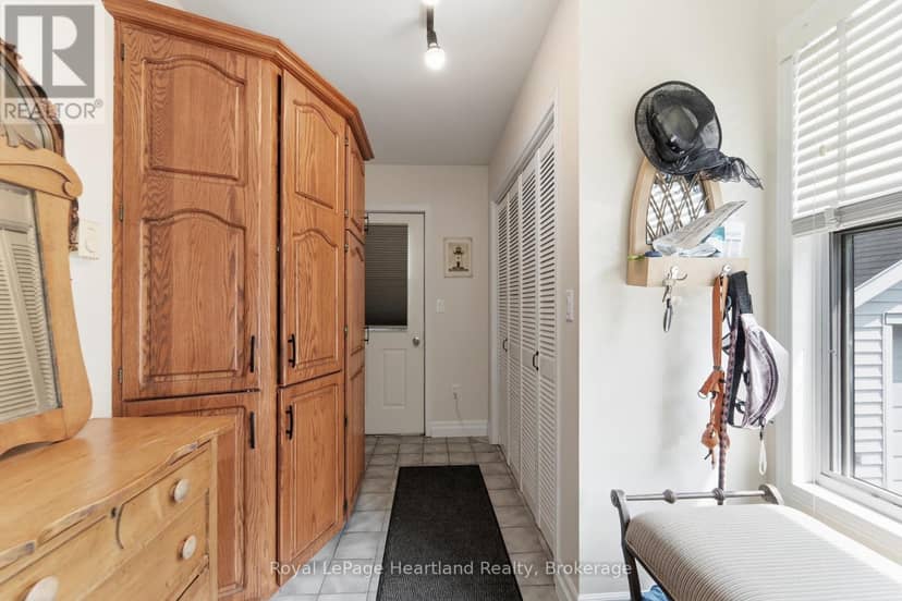 187 Cameron Street — photo 17 of 40