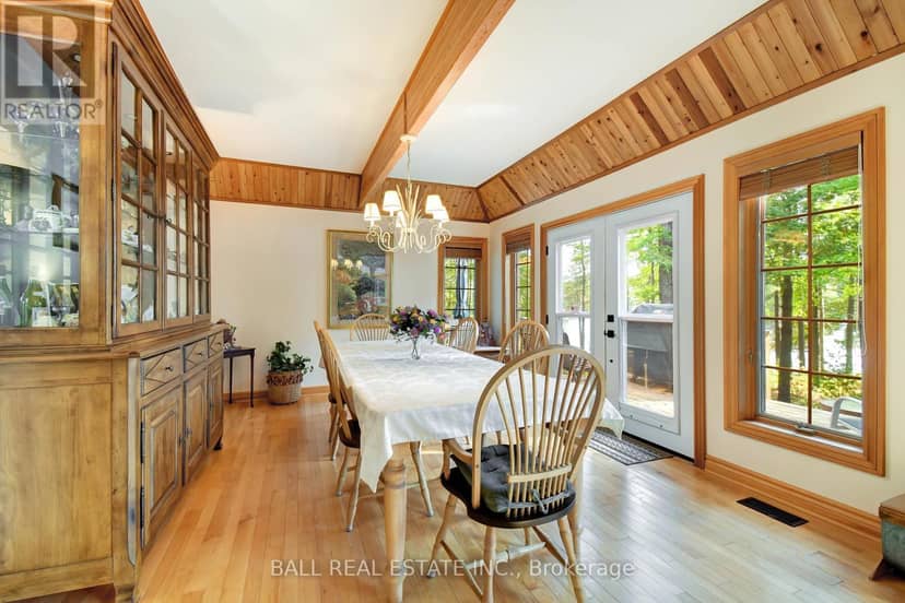 114 Peninsula Road — photo 14 of 40