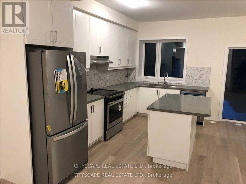 83 William Duncan Road, Toronto, photo 2