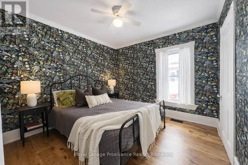 308 Bleecker Avenue — photo 12 of 19