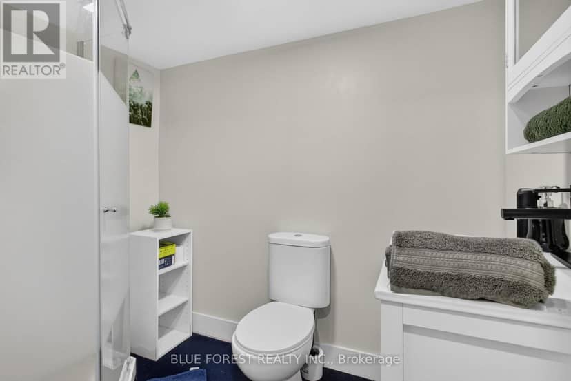 140 Highbury Avenue N — photo 25 of 29
